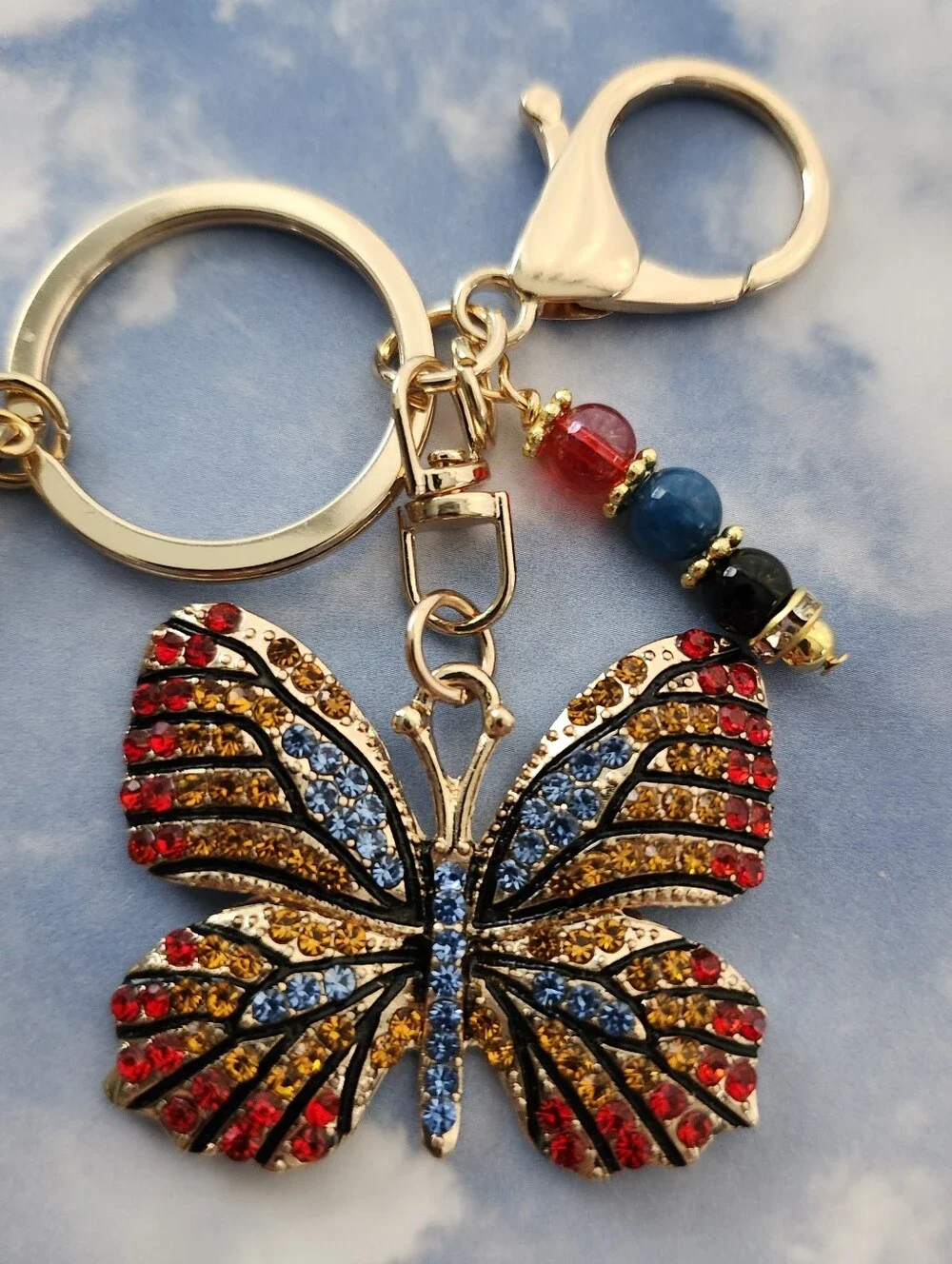 Handcrafted beads makes